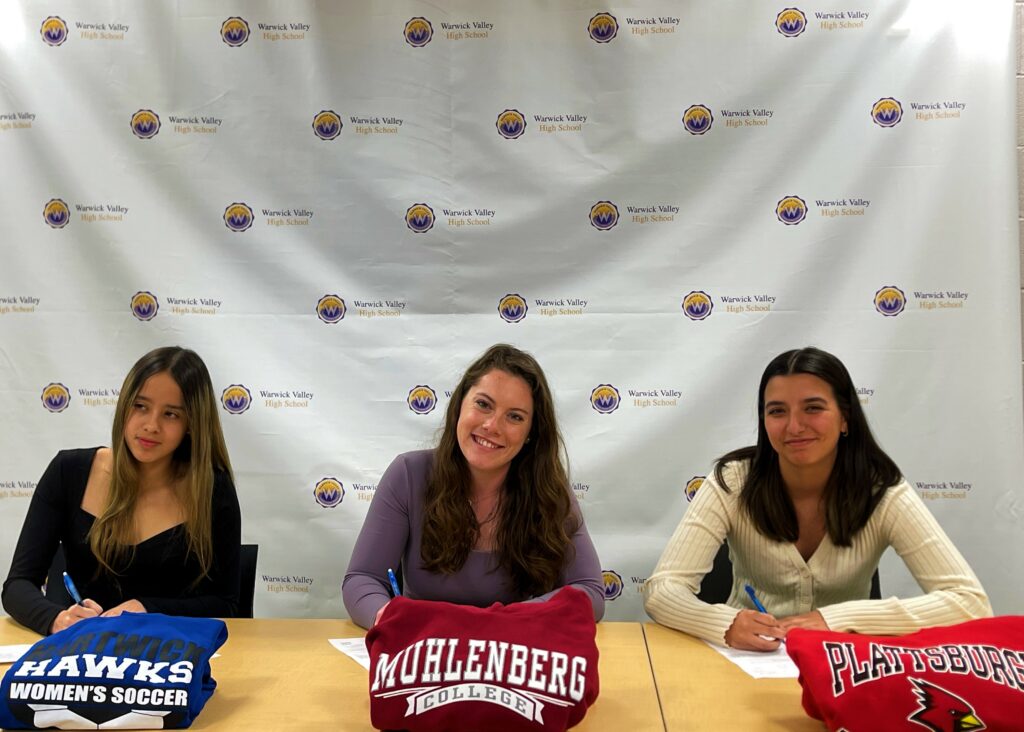 Three more Wildcats sign national letters of intent : Warwick Valley  Central Schools