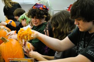 WVHS artists carve out threepeat as Crystal Springs Jack-o-Lantern Walk champs