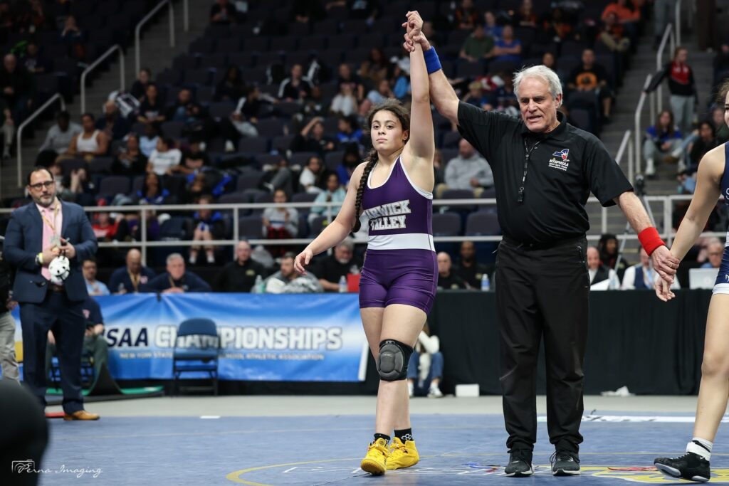 Warwick Victoria Alvarado wins the 152-pound girls wrestling state championship.